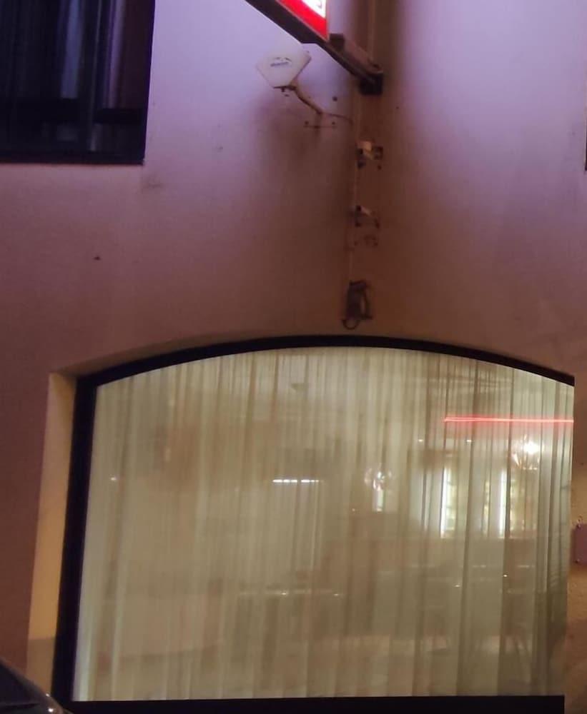 Le Valois, Centre 3*