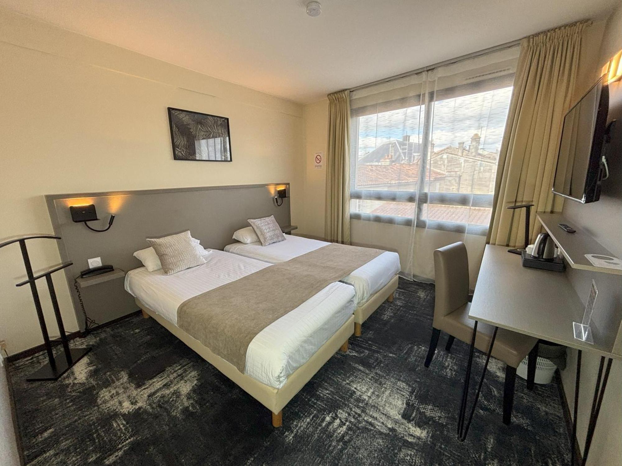 Hotel Le Valois, Centre