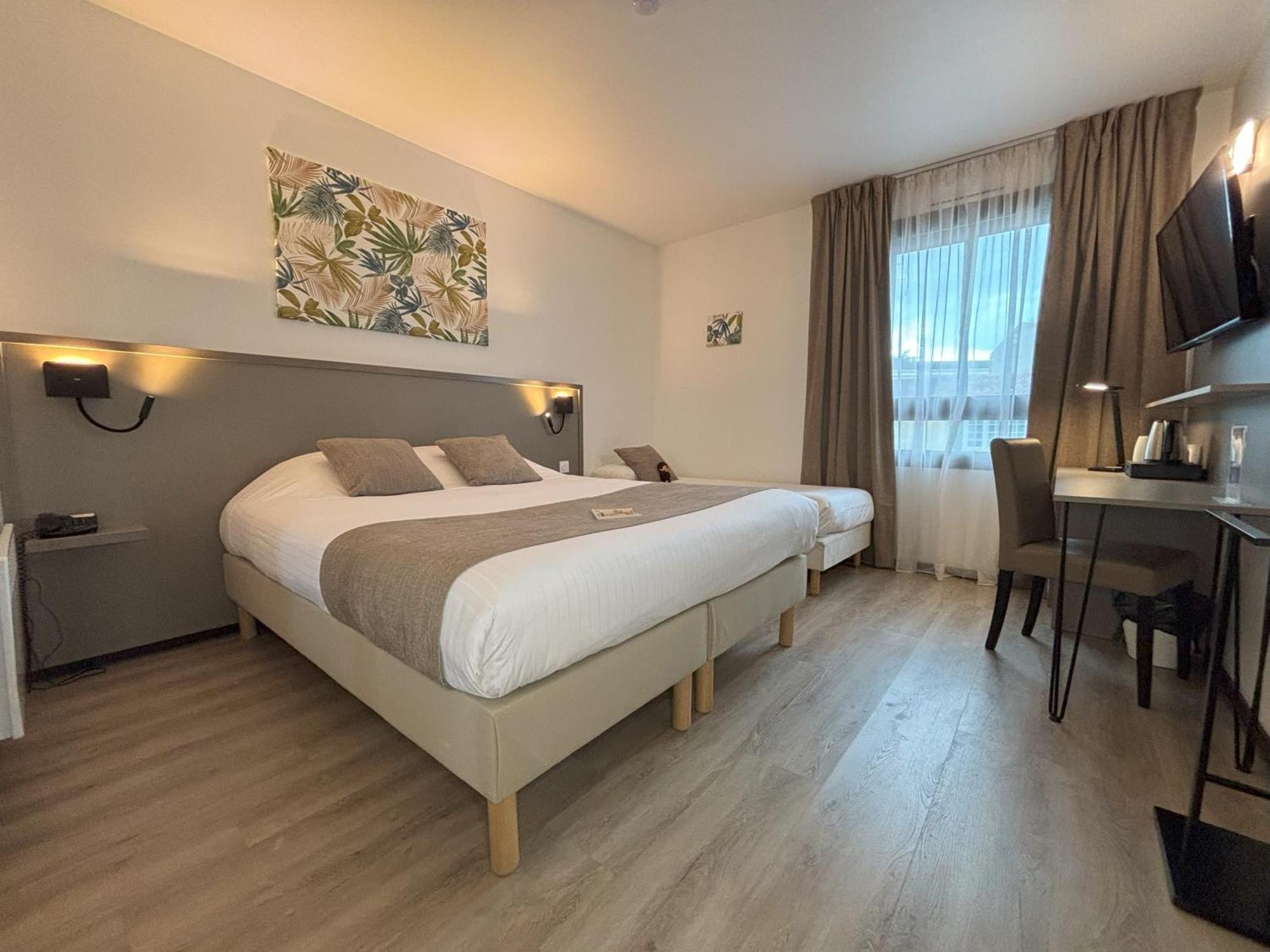 Hotel Le Valois, Centre 3*