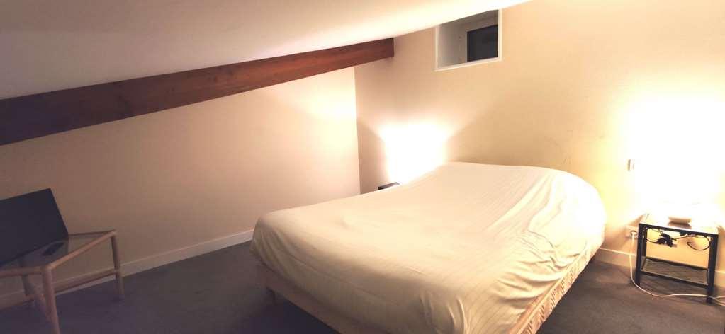 Le Valois, Centre Hotel 3*